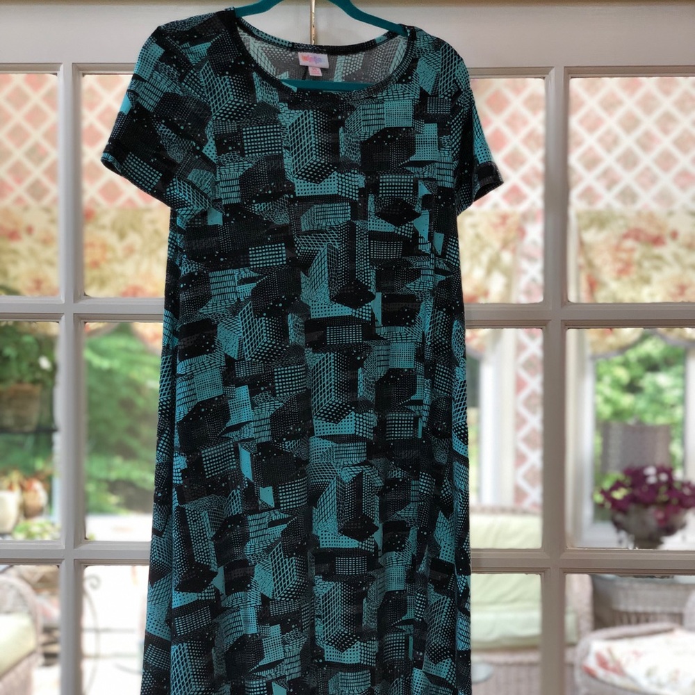 Lularoe Carly Dress size XS